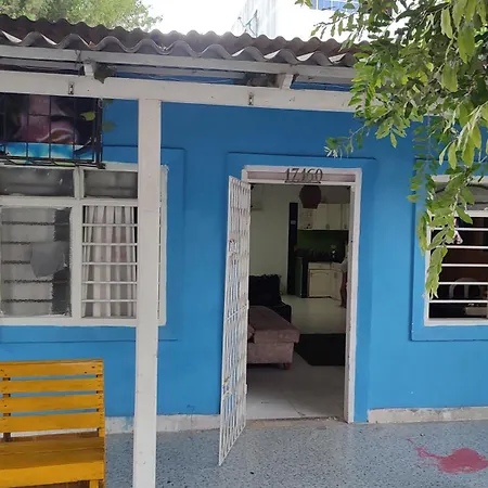 Cerca Al Mar Bed & Breakfast Cartagena